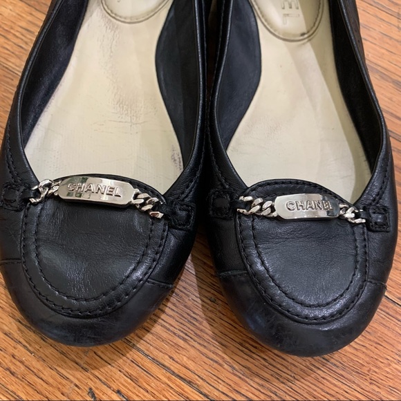 ⚡️⚡️⚡️ CHANEL Ballet Flats in Black with Silver Hardware - Picture 2 of 8